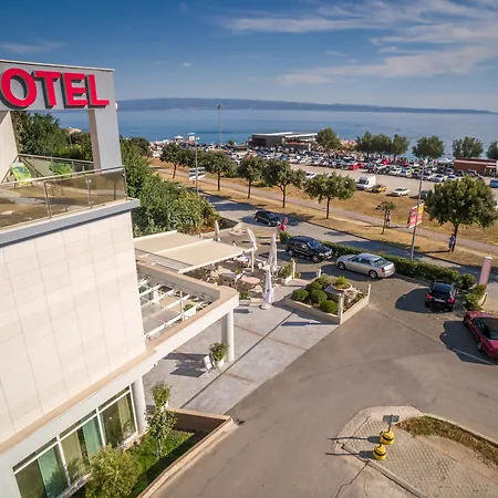 Hotell Fanat 4*