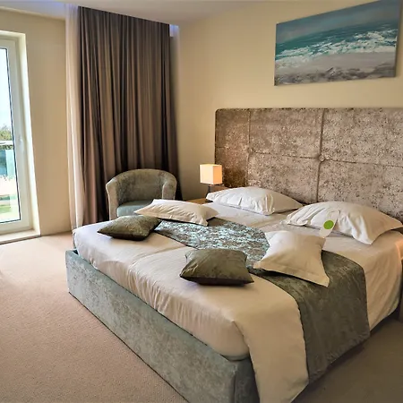 Hotel Fanat 4*